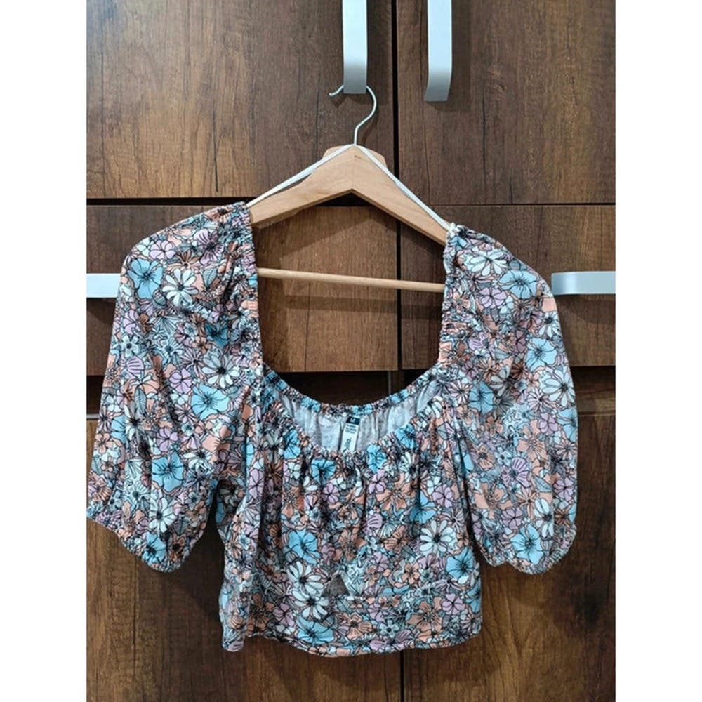 Women’s Floral Puff-Sleeve Crop Top  Multicolor